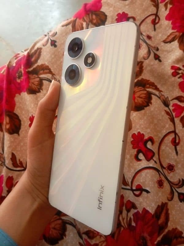 Infinix hote 30 2