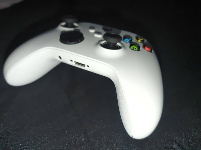 Brand new Xbox Series S controller 1