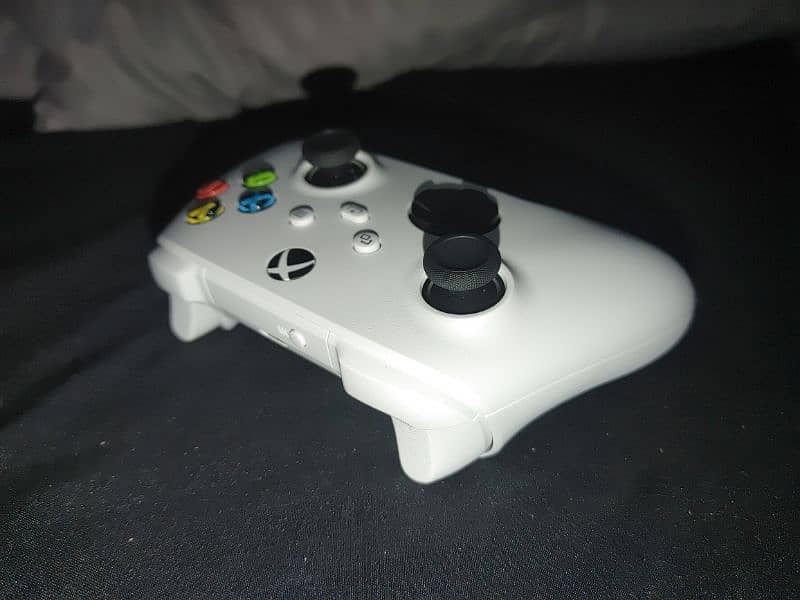 Brand new Xbox Series S controller 2