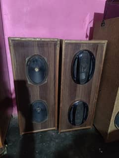 speaker behfil box