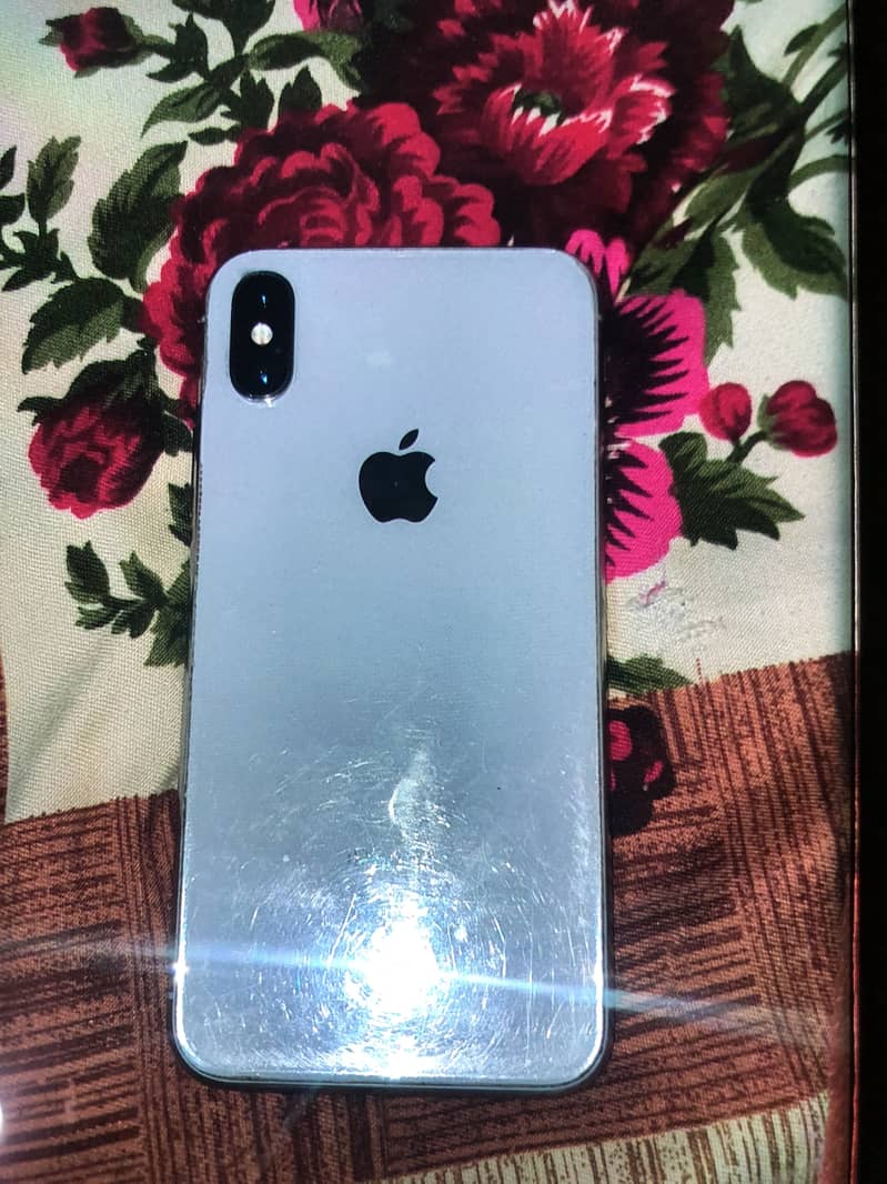 Apple iPhone X 5