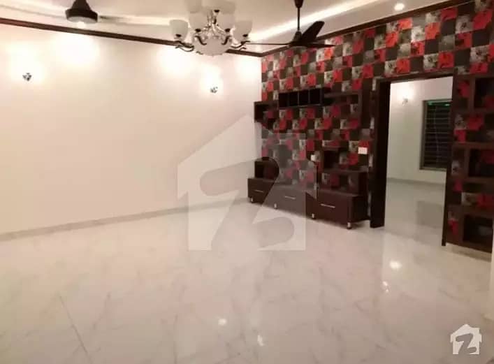 10 Marla Very Slightly Used Upper Portion Is Available For Rent On Top Location Of Wapda Town Lahore 0