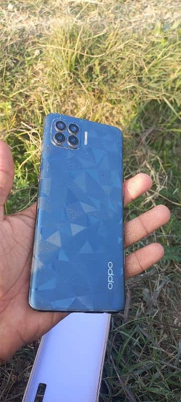 oppo f17 pro 8/128gb 1