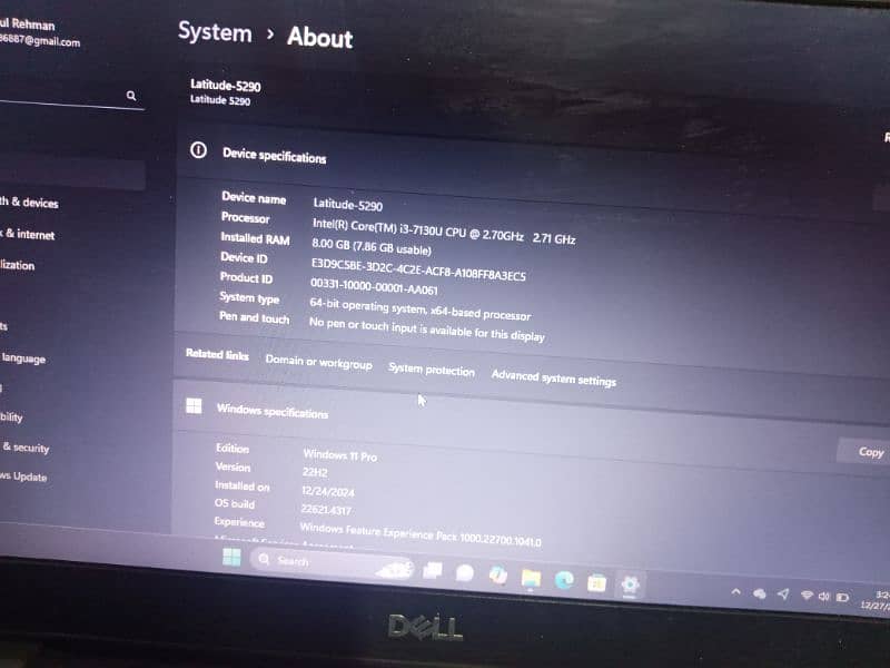 Dell latitude 5290 i3 7th gen 8 ram 256 ssd 7