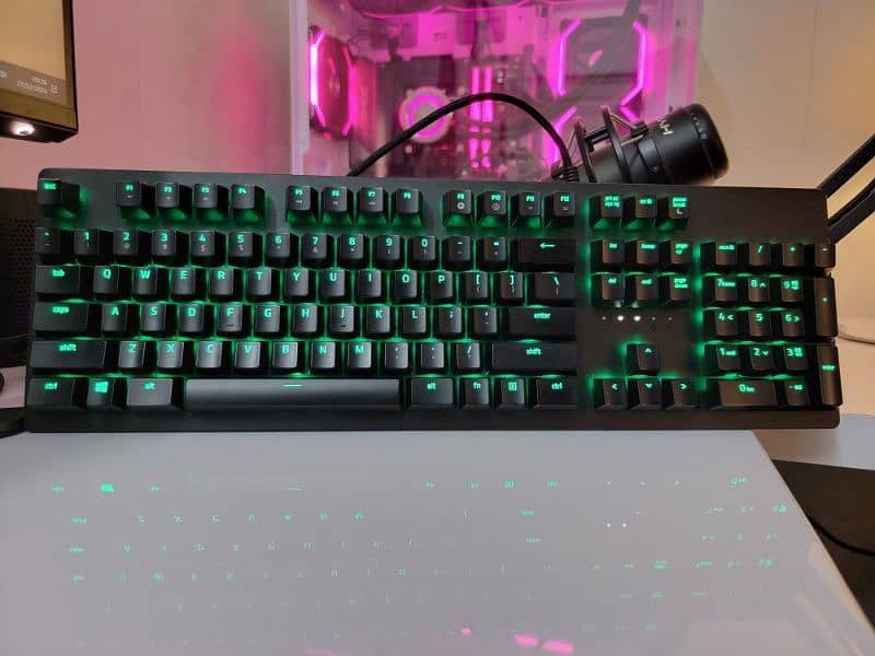 RAZER HUNTSMAN V1 1