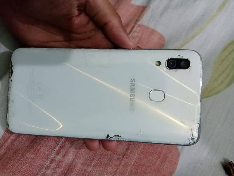 Samsung Galaxy A30 4/64 OFFICAL PTA APPROVED 2