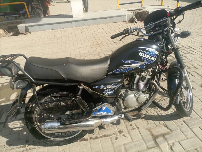 argent sale Suzuki GS 150 self start 0