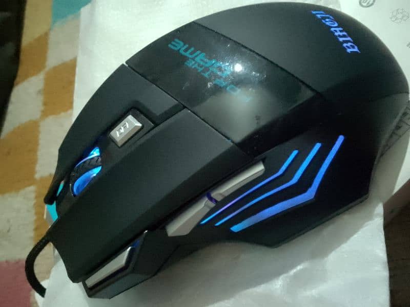 Gaming Mouse with RGB 7 lights and 7buttons 6