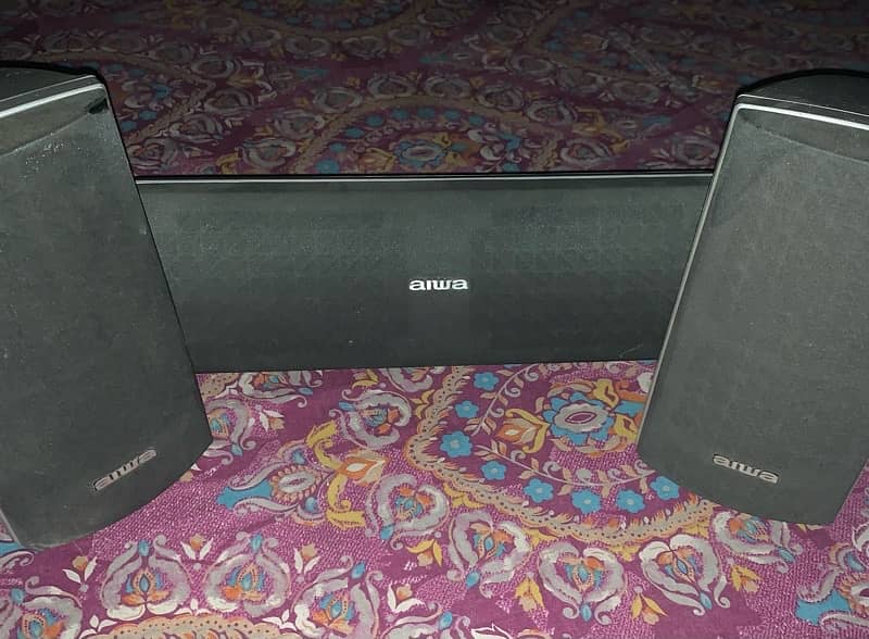 Aiwa 5.1 channel surround sound with subwoofers 7