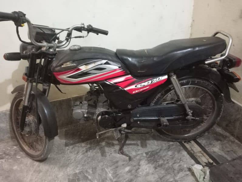 Honda dream 19 model for sale 1