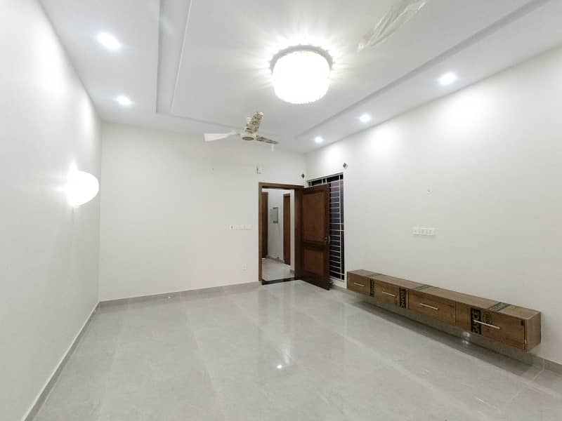 Spacious 2100 Square Feet House Available For sale In Margalla View Housing Society 5