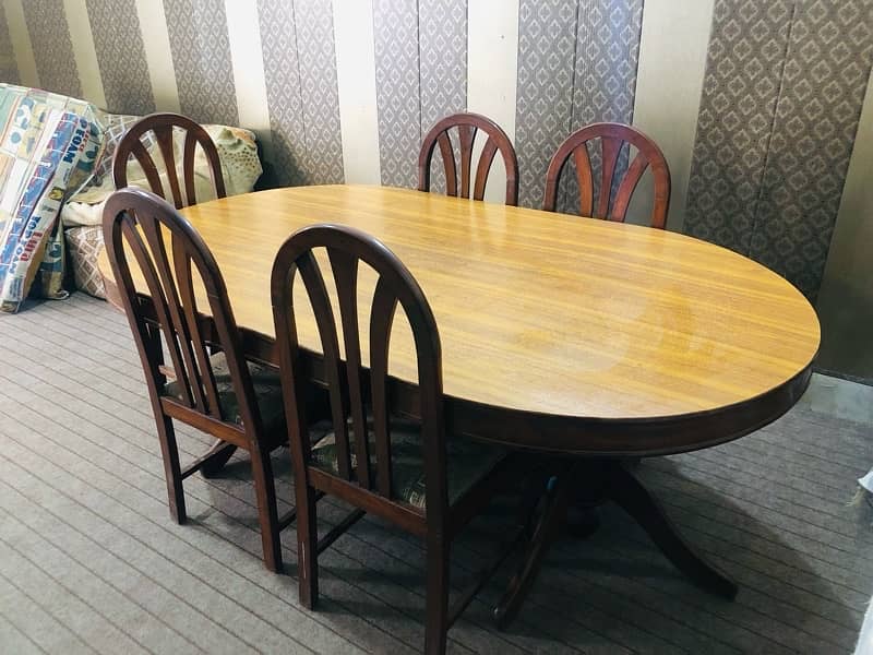 Dinning Table for Sale. 0