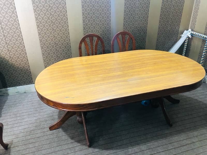 Dinning Table for Sale. 3