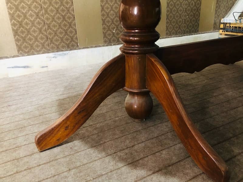 Dinning Table for Sale. 6