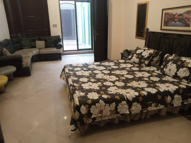 10 Marla Flat Fully Renovated/ Askari 1- Cantt. Lahore 3