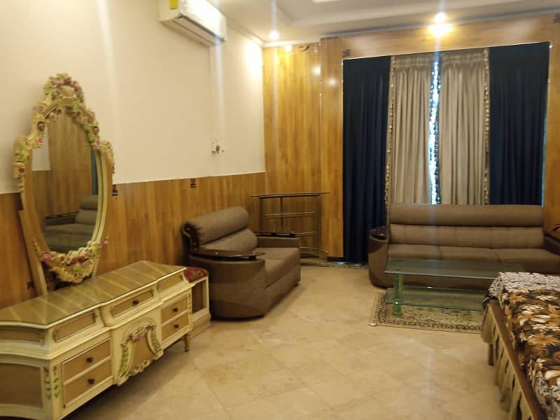 10 Marla Flat Fully Renovated/ Askari 1- Cantt. Lahore 8