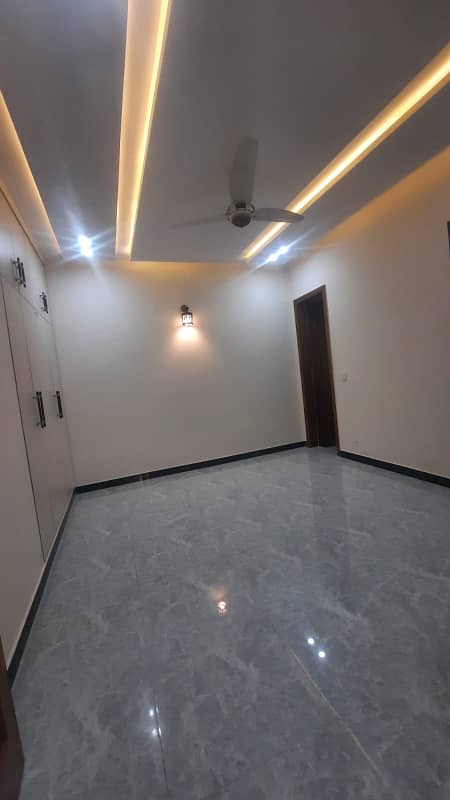 1800 Square Feet House In Beautiful Location Of Margalla View Housing Society In Islamabad 11