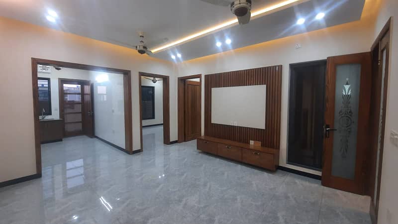 1800 Square Feet House In Beautiful Location Of Margalla View Housing Society In Islamabad 42