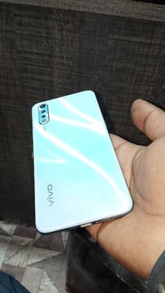 vivo s1