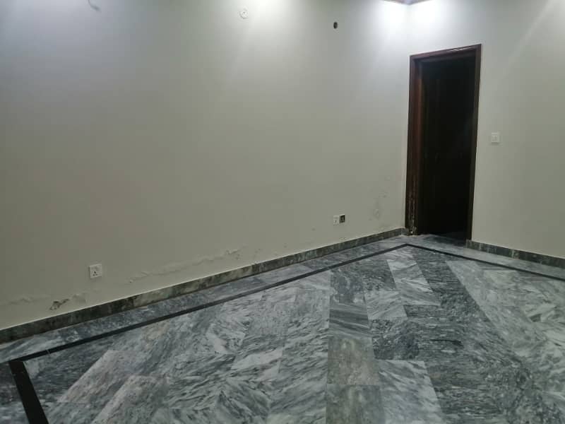 10 MARLA LOWER PORTION IS AVAILABLE FOR RENT ON TOP LOCATION OF PIA SOCIETY LAHORE 1