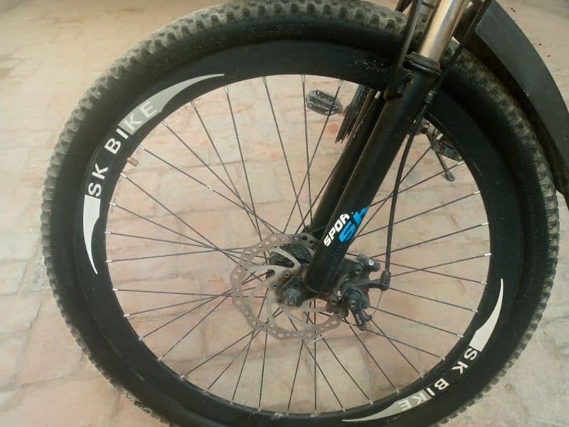 sk bike cycle good condition ful ok and ful size ful ok gair condition 8