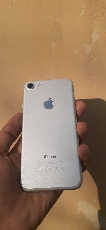 IPHONE 7 32gb | NON PTA | EXCHANGE POSSIBLE 1