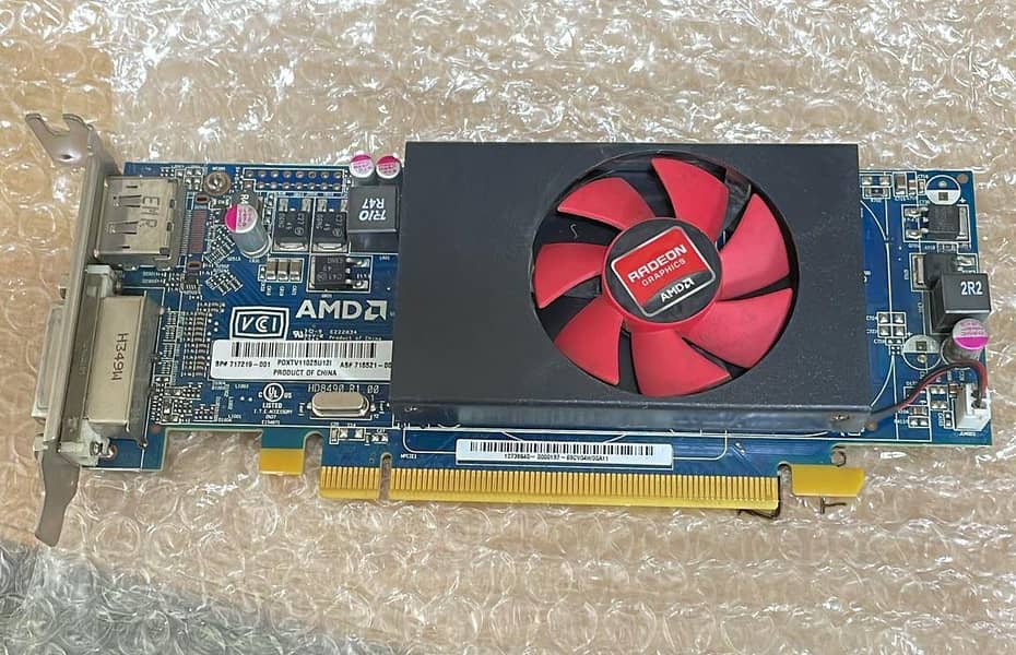 AMD Redeon Hd 8490 1gb ddr3 64bit Condition 9/10 1