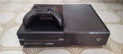 Xbox One [ 1 TB ] with Original Wireless Rechargeable Controller