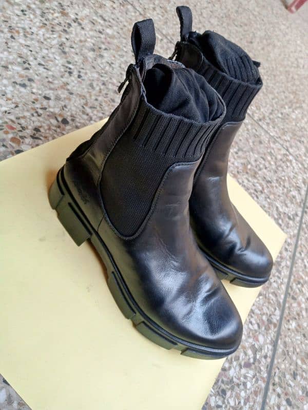 Chelsea boots black , size#9 9