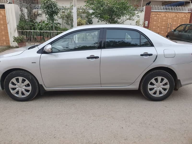 Corolla gli 2010 full original smell or spare like unused 2