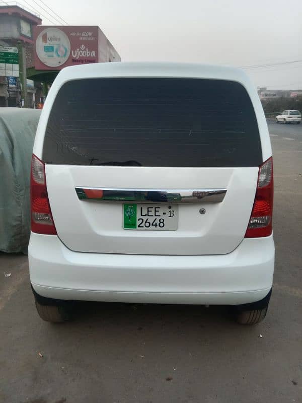 Suzuki Wagon R 2019 1