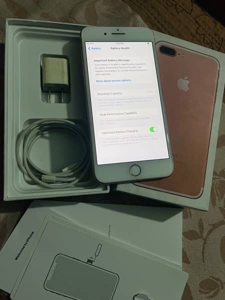 iPhone 7plus (128gb)urgent Sale. 0/3/0/6/4/3/9/8/4/3/0 6