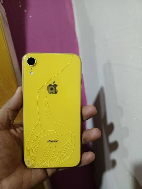 iphone xr factory unlock 64 gb 0