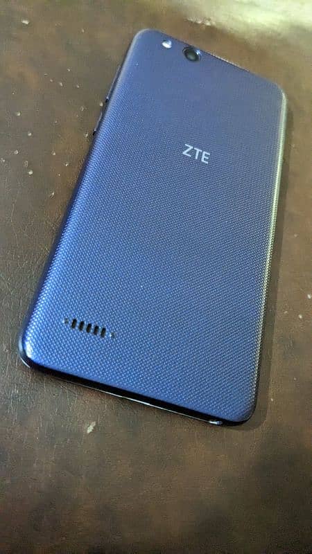 ZTE Z855 for sale  (Non pta) 2