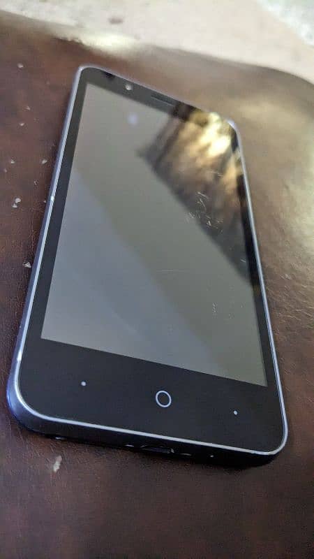 ZTE Z855 for sale  (Non pta) 4