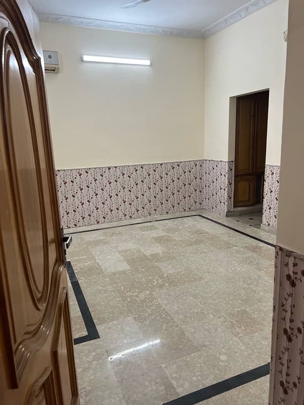 House for rent prime location New Lalazar 13