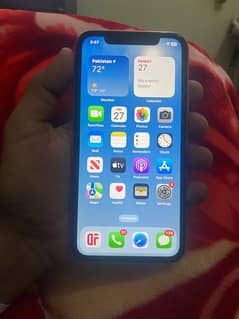 iphone XR 64GB