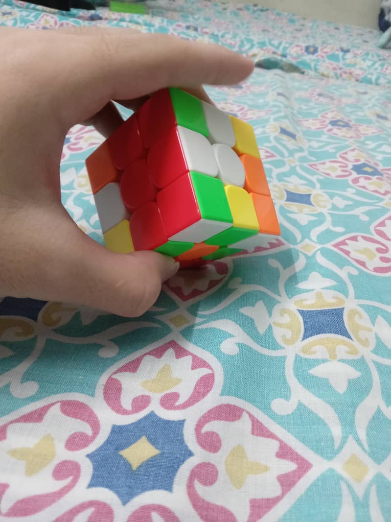 SMOOTH QUALITY FLEXIBLE EASY USE RUBIX CUBE 4