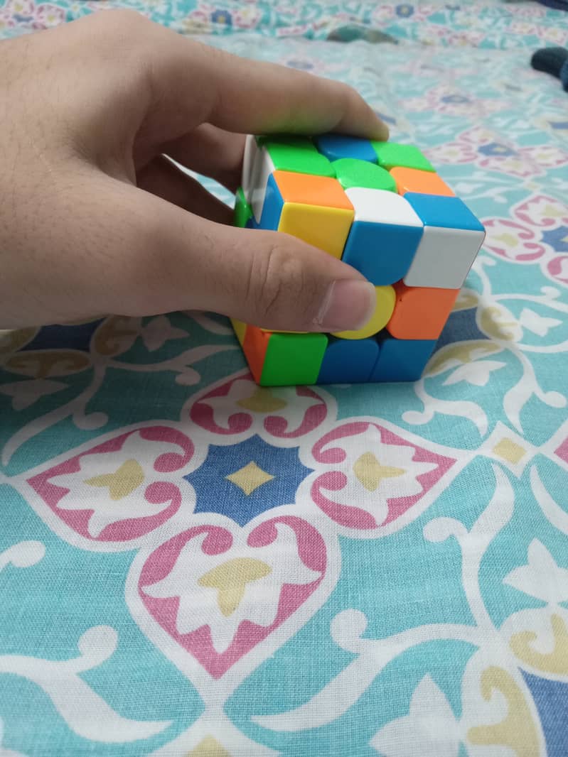 SMOOTH QUALITY FLEXIBLE EASY USE RUBIX CUBE 5