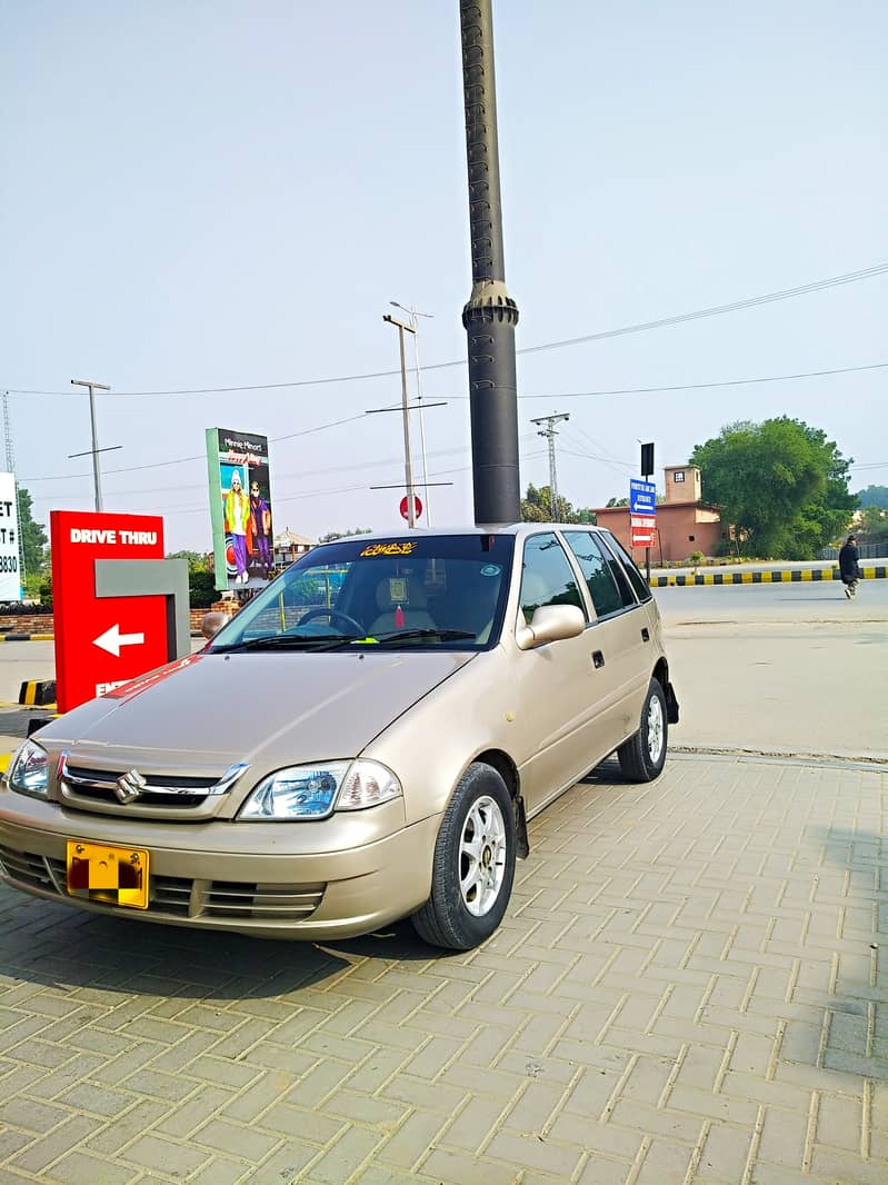 Suzuki Cultus L E 2016 B To B Genuine outclass condition 7