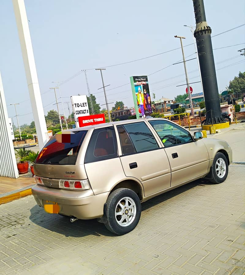 Suzuki Cultus L E 2016 B To B Genuine outclass condition 8