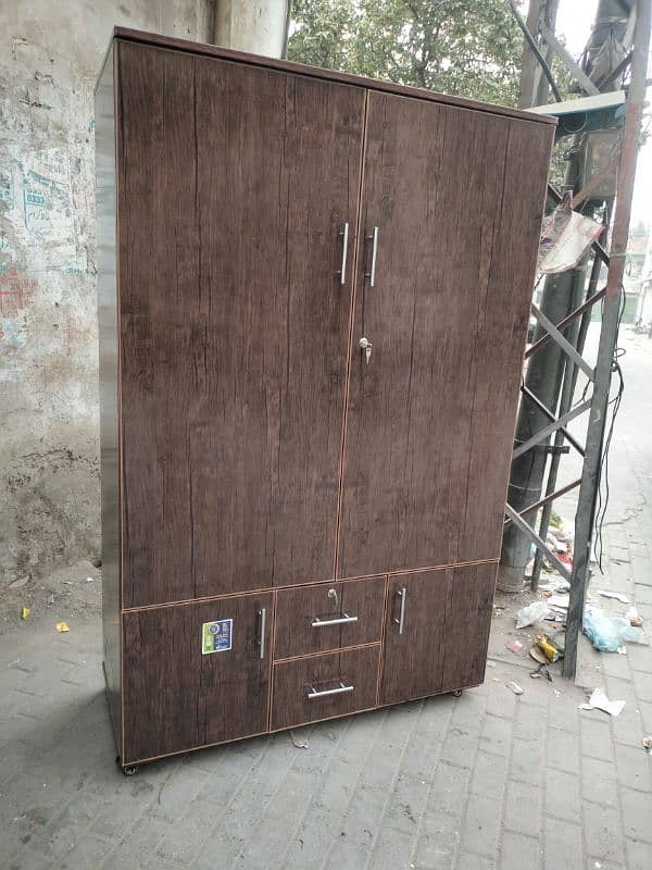 cupboard / wardrobe / Almari 0316,5004723 8