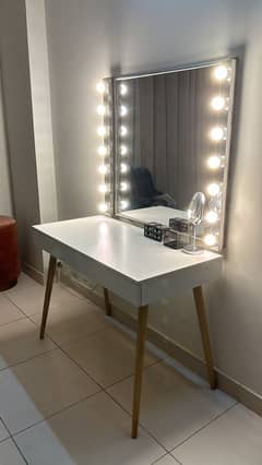 Vanity Table, Studio Lights & Ottoman