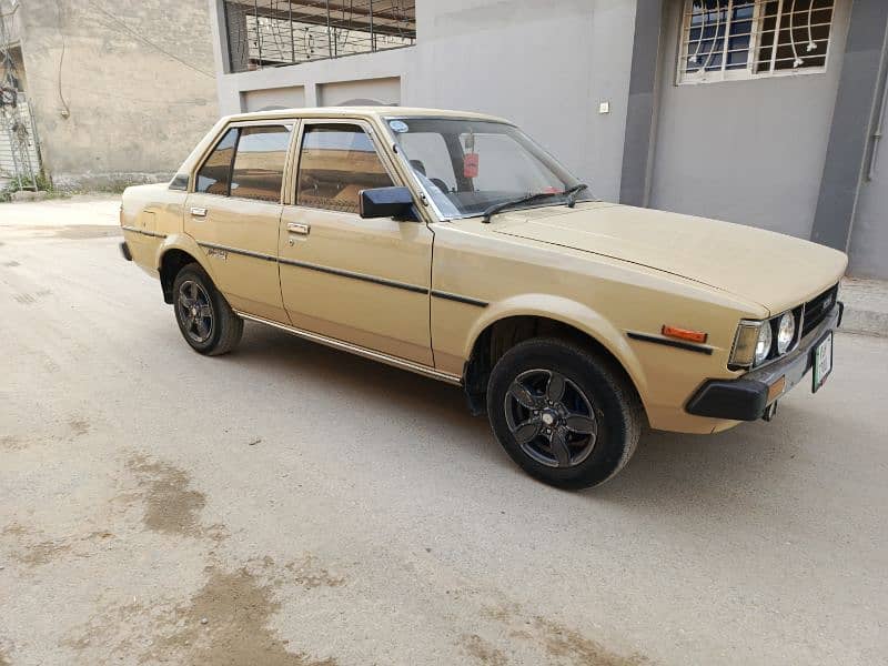 Toyota Corolla XE 1980 7