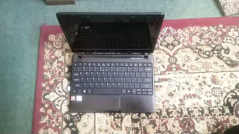 Aspire one laptop 14