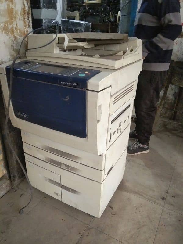 xerox 5890 or Ricoh mp c2550 new 0