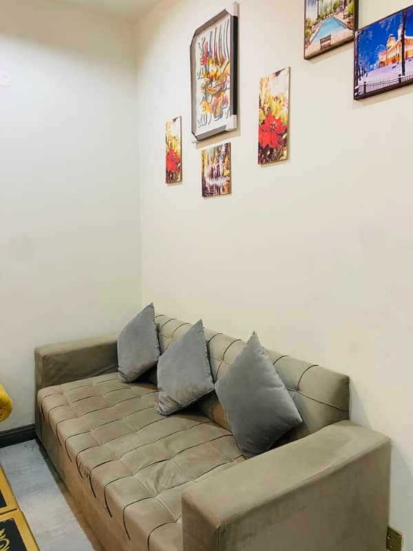 Short stay one BHK furnished apartments available for rent 4