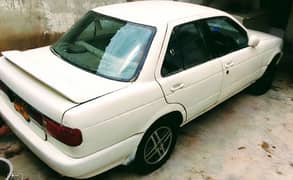 Nissan Sunny 1993