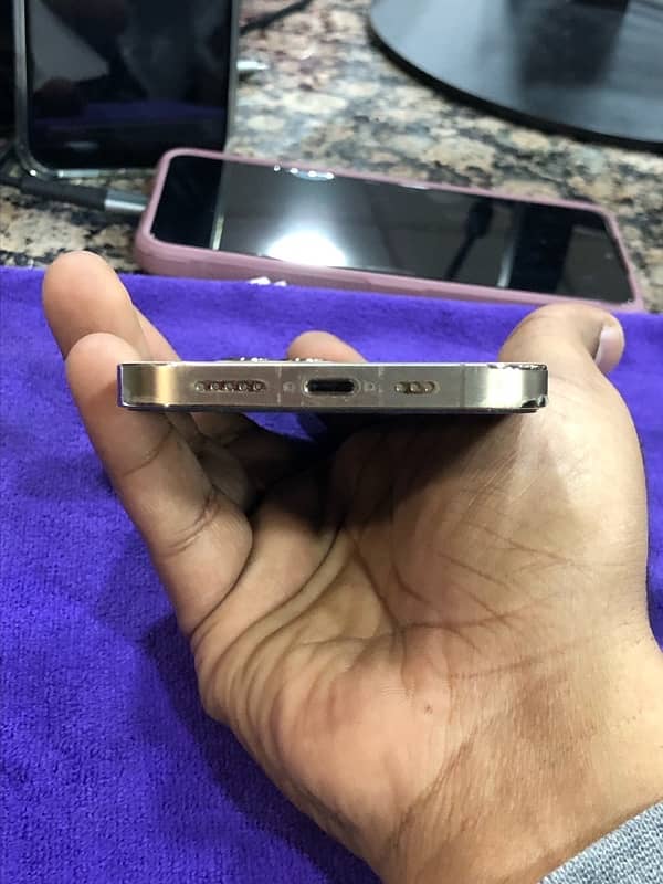 iphone 12pro pta approved 1