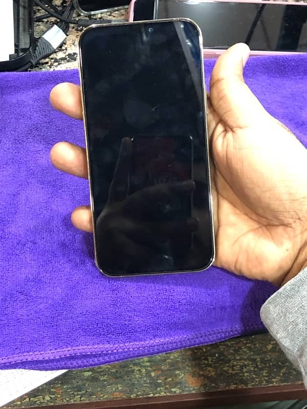 iphone 12pro pta approved 3